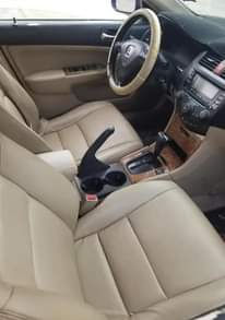 A picture of Honda accord acura