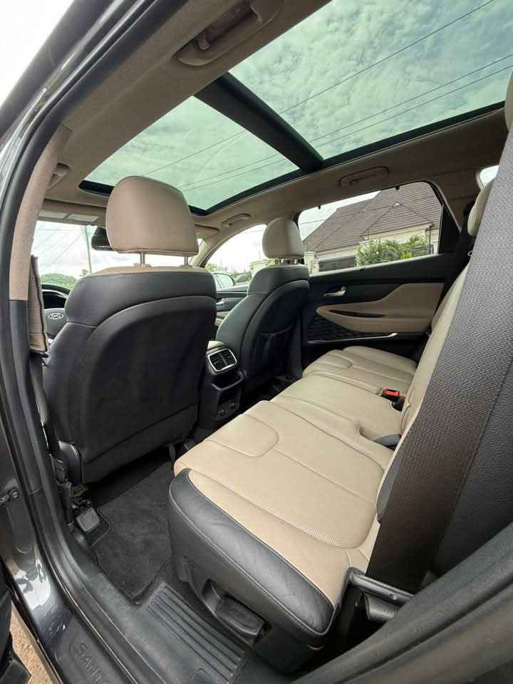 A picture of Just in now 2008 Model Registered Hyundai Santa Fe Pure