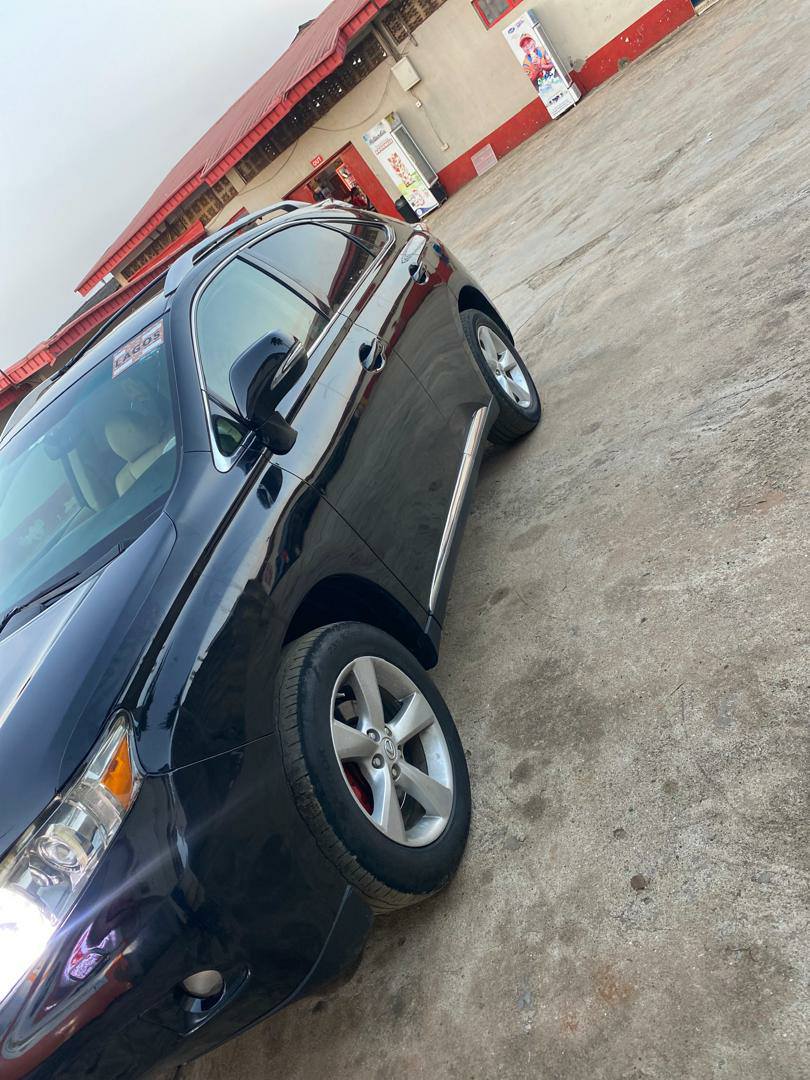 A picture of NEATLY USED 2010 LEXUS RX350 FULLEST OPTION 09168511624
