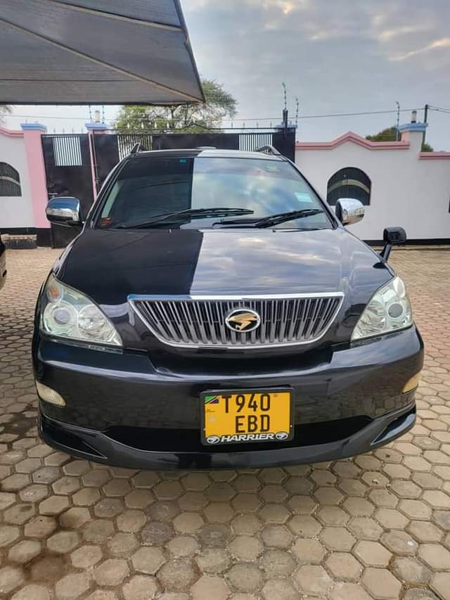 toyota harrier