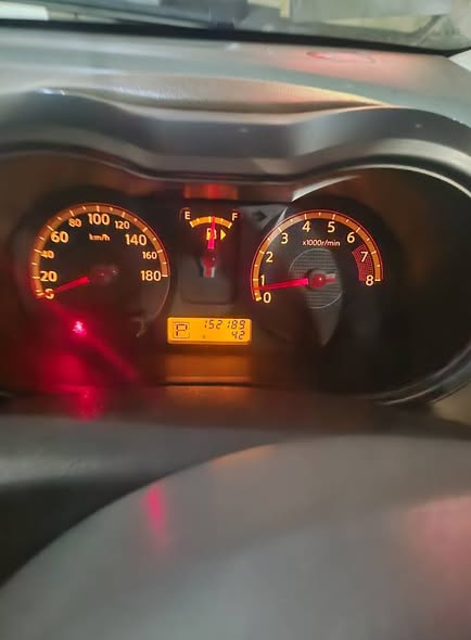 A picture of Nissan note