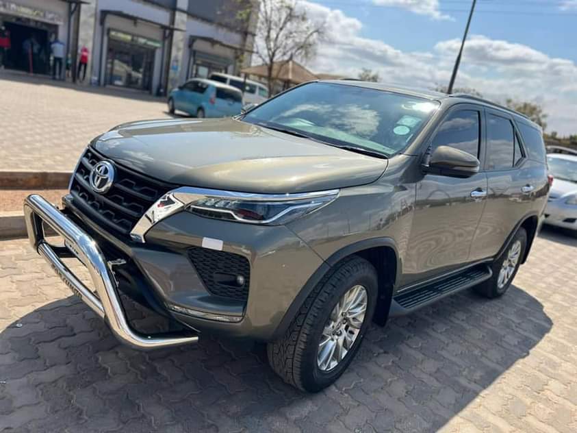 used toyota fortuner