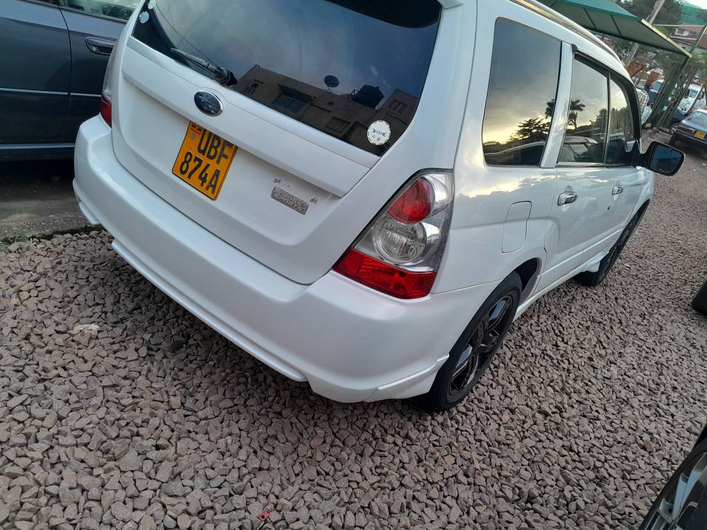 A picture of Subaru forester crossport