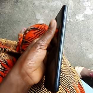 A picture of infinix smart 6