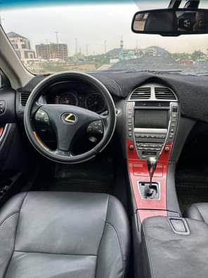 A picture of SUPER CLEAN 9JA USED LEXUS ES350 BUY AND DRIVE ABUJA
