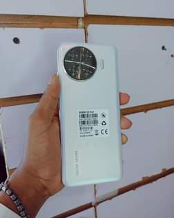 A picture of Tecno Spark 20pro 