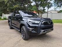 used toyota hilux