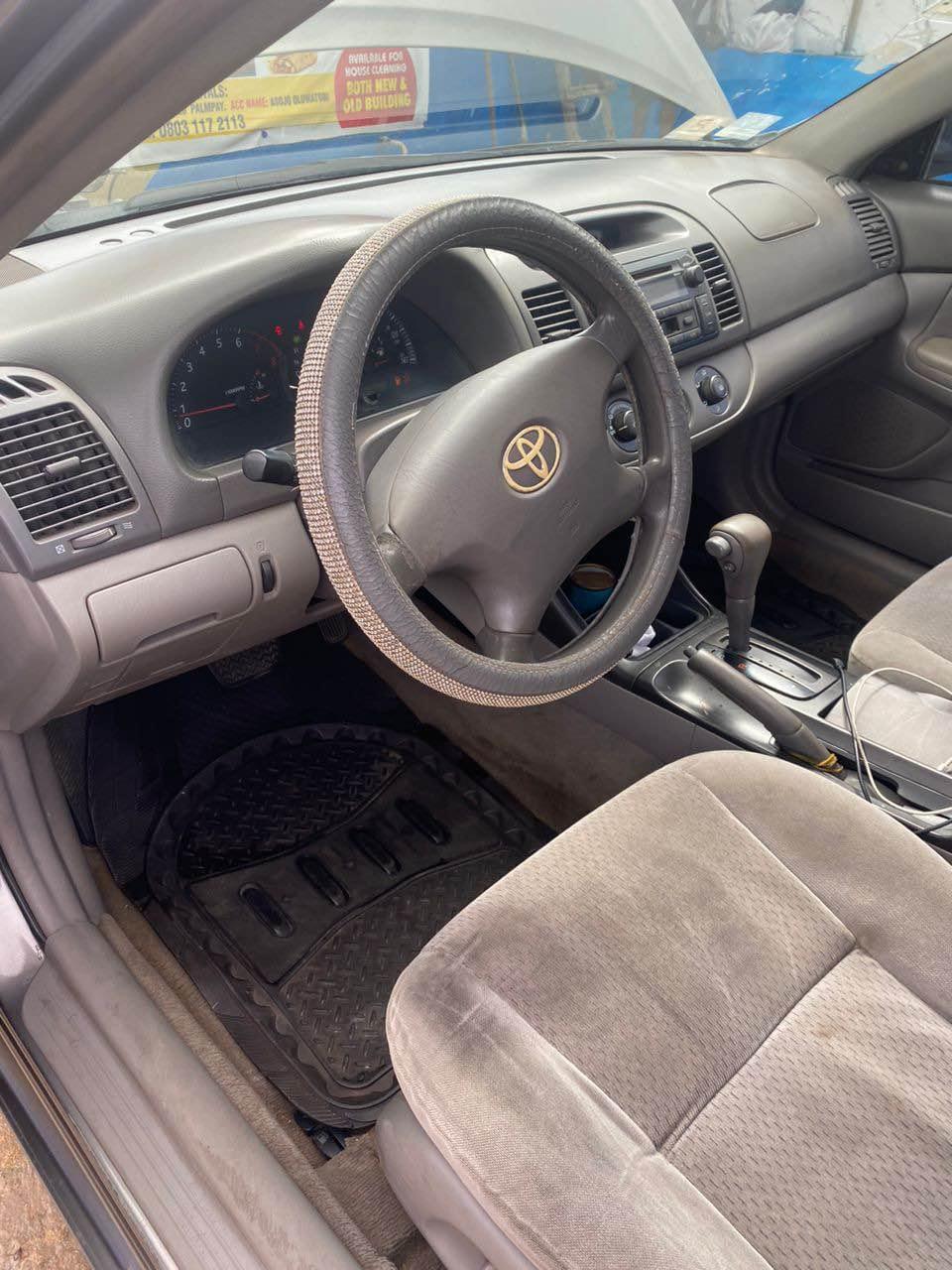 A picture of Toyota Camry 2006