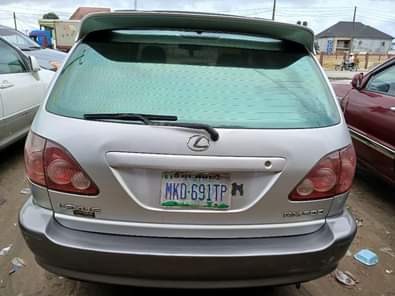 A picture of 2002 Rx 300 Pure First Body First User Silent Untampered