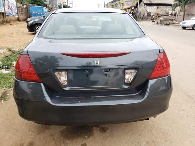 A picture of 2007 honda accord
