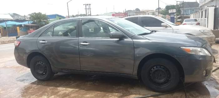 A picture of Toyota camry 2010 v6 Engine 