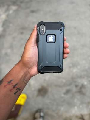 iPhone M.