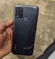 A picture of Infinix hot 10t 128gb Bei ni 165 000 tu