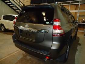 A picture of Make Toyota Brand Landcruiser PRADO Year 2016 Color BRONZE Engine