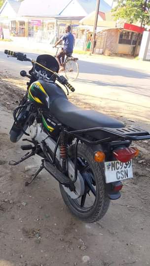 A picture of Box Bm 150njoo 1m tu Ipo kigamboni jamn No kipengere