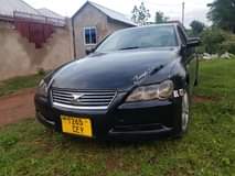 A picture of Toyota mark x milion 5 7 Ipo mwanza Engine safi