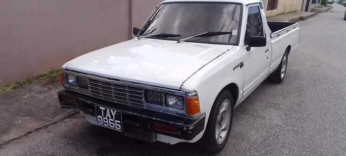 nissan 720