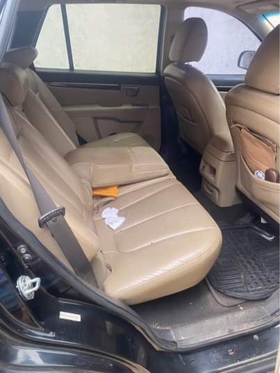 A picture of Hyundai Santafe