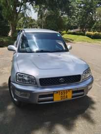 A picture of Toyota RAV4 Cc 1990 Price 12 5ml Call 0768862145 Arusha