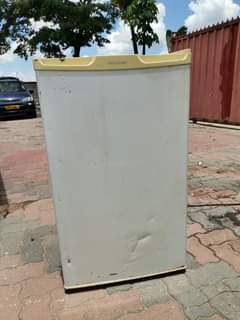 classifieds/fridges