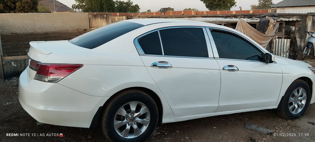 A picture of HONDA ACCORD
