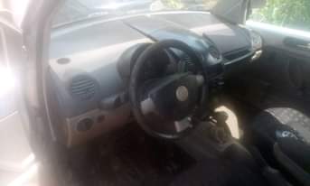 A picture of 2005 Volkswagen New Beetle Bug Mk4