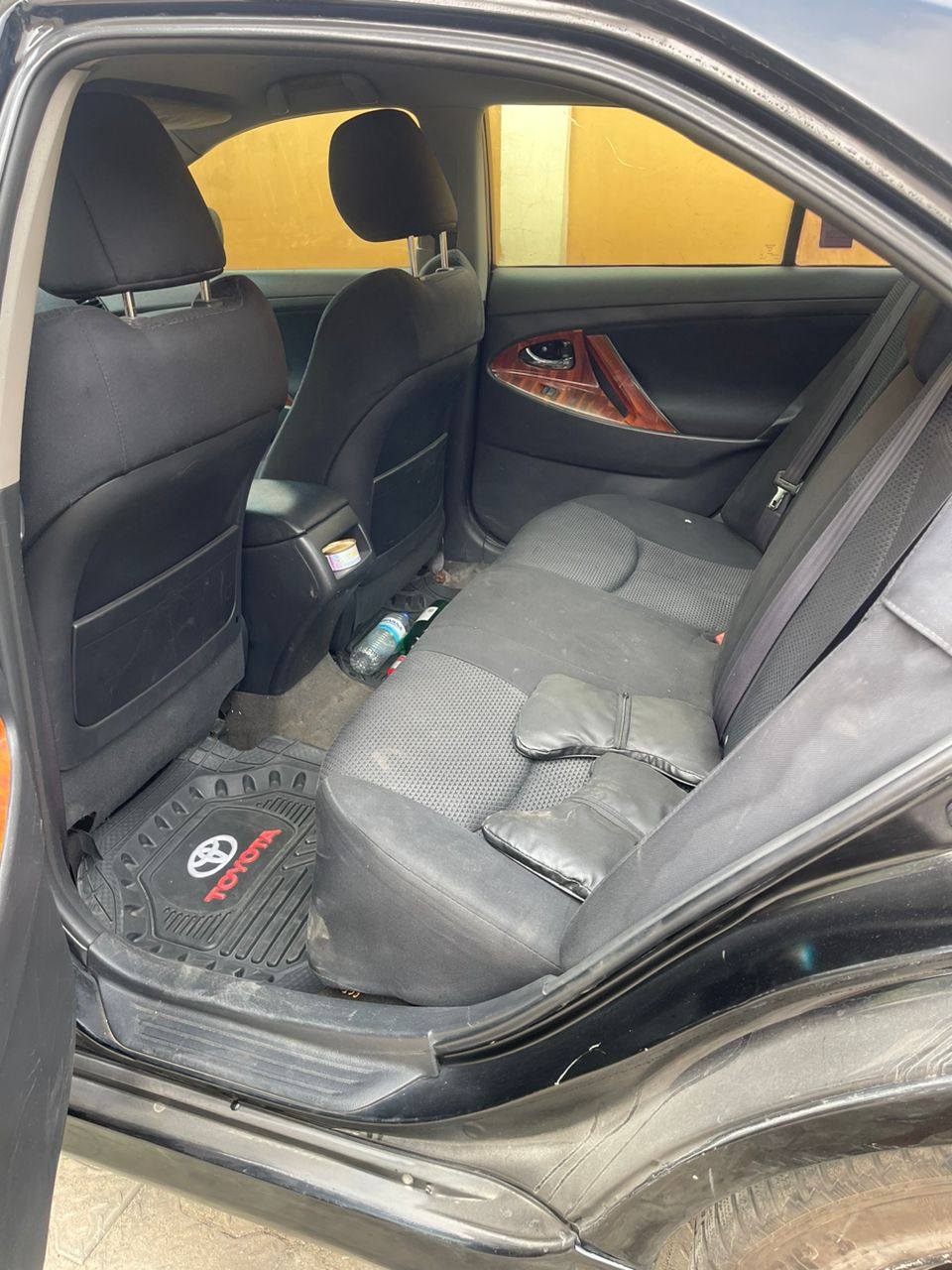 A picture of Sharp Toyota Camry 2009 V4 with untouched engine gear ac