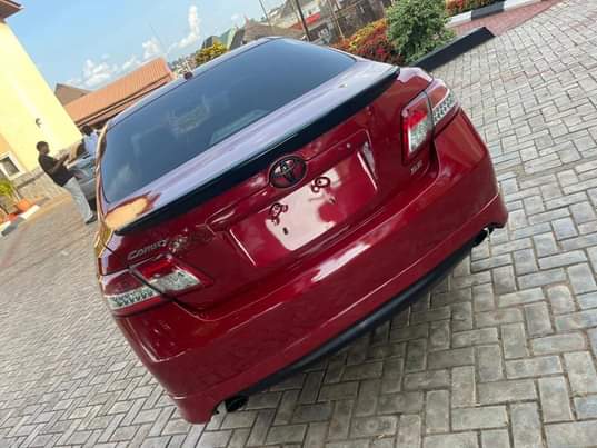 A picture of Few months neatly used Toyota Camry spider 2010 model with