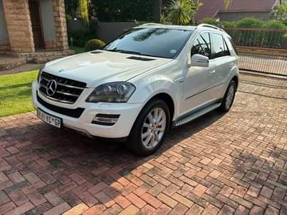 bakkies A.