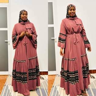A picture of Inner Dress na koti na mtandio