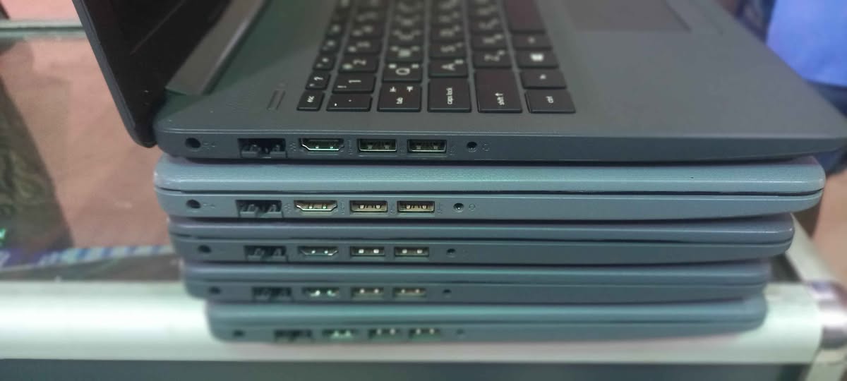 A picture of Laptops