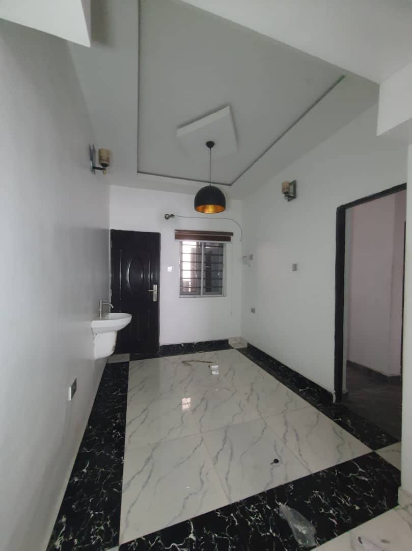 A picture of TO LET 2 Bedroom Flat At Eliozu Portharcourt 08095109106