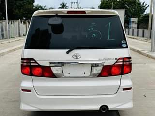 A picture of Toyota Alphad nzuri sana Call 255655668290 Call 255756668290