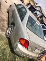 A picture of Toyota Avalon 2002