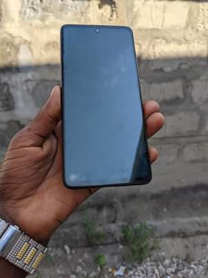 A picture of Samsung Galaxy a51 kipengel camera haipig gb128 ram4 net4g 0686820249