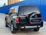 A picture of MISTUBISH PAJERO
