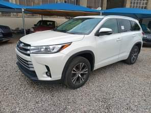 A picture of 2016 Toyota Highlander XLE foreign price 29 8m Location Abuja