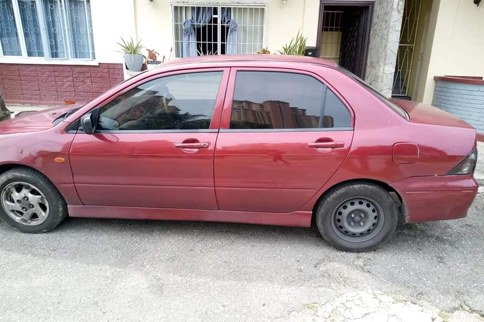 mitsubishi lancer