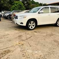 A picture of Toyota Highlander limited edition 2008