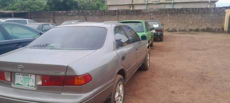 A picture of 2000 Toyota Camry Pencil