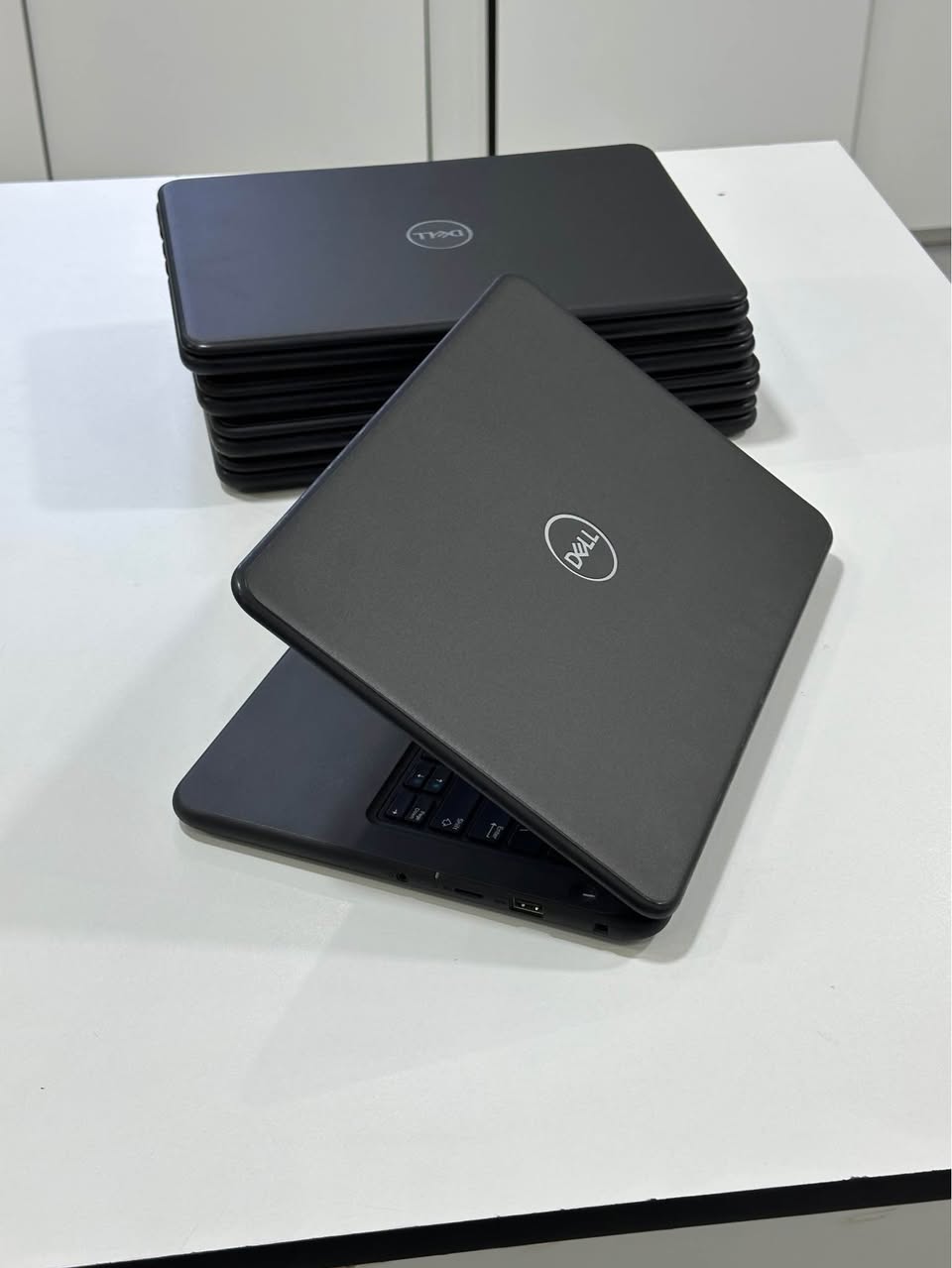 dell laptop