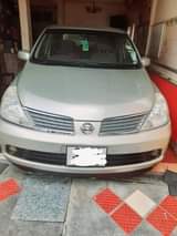 used nissan tiida
