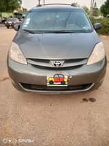 A picture of Available car for sale 2009 Sienna First body A year