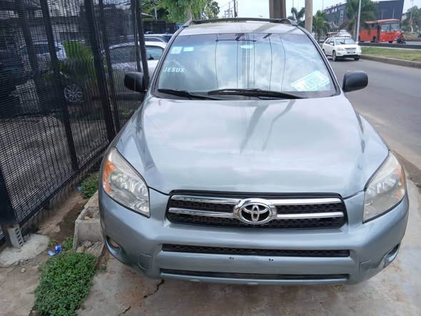 A picture of Toyota RAV4