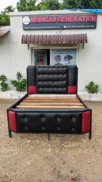 A picture of BEDSOFA MPYA ZA CHUMA SIZE 5 KWA 6
