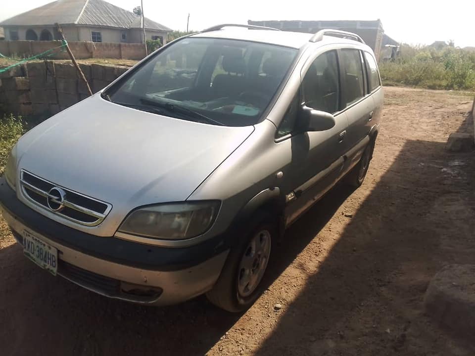 A picture of Opel Zafira