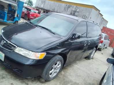 A picture of Neatly used honda odyssey All paper intact Engine AC chilling