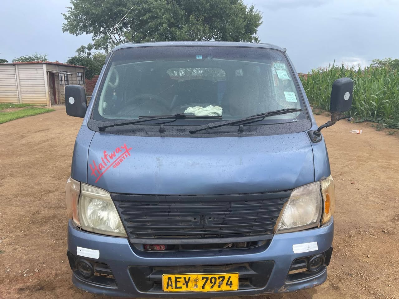 used nissan caravan