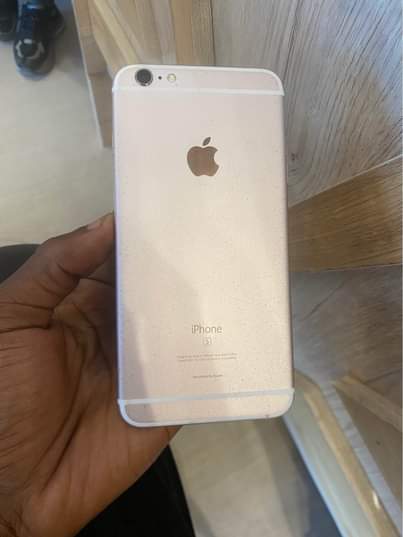 A picture of iPhone 6s plus