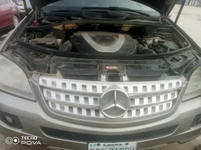 A picture of OWNER NEEDS CASH PURELY BUY AND DRIVE 4 350M SLIGHTLY
